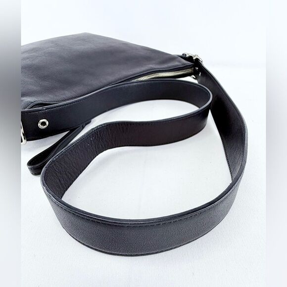 Vintage Coach Legacy Slim Duffle - Picture 10 of 14